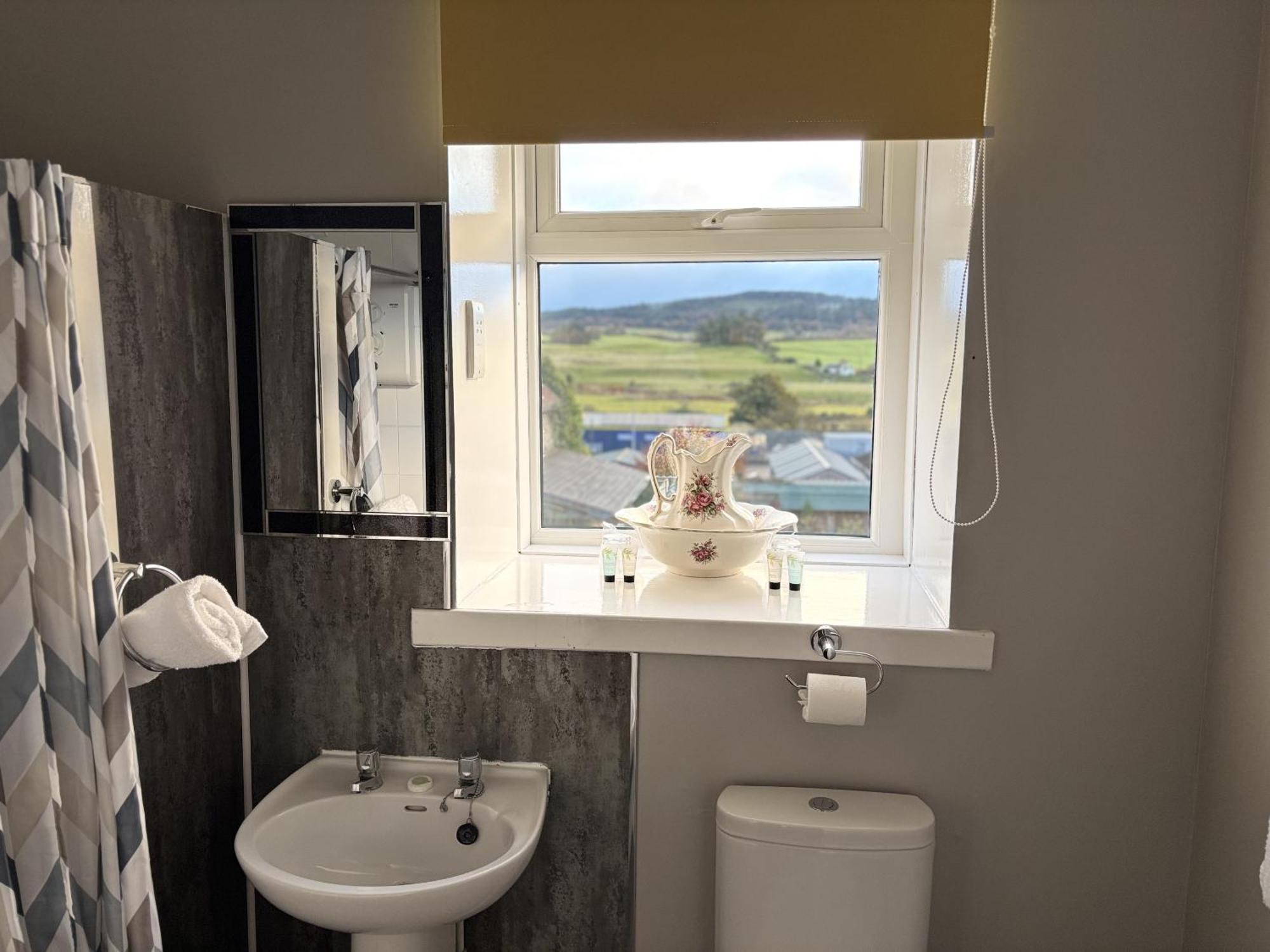 The Blackhorse Accommodation Newton Stewart Habitación foto